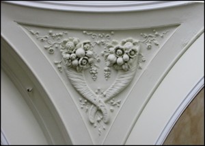 Cornucopias decorate a pendentive in Pillar Hall